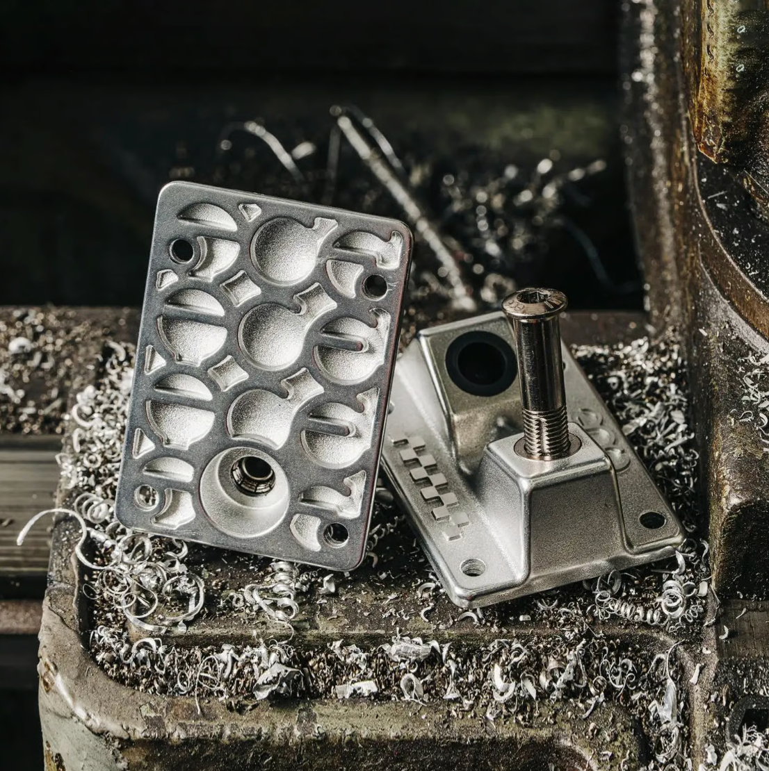 ACE TRUCK] ACE TRUCK AF1 INVERTED BASEPLATE – RIVERBIRCH SKATESHOP
