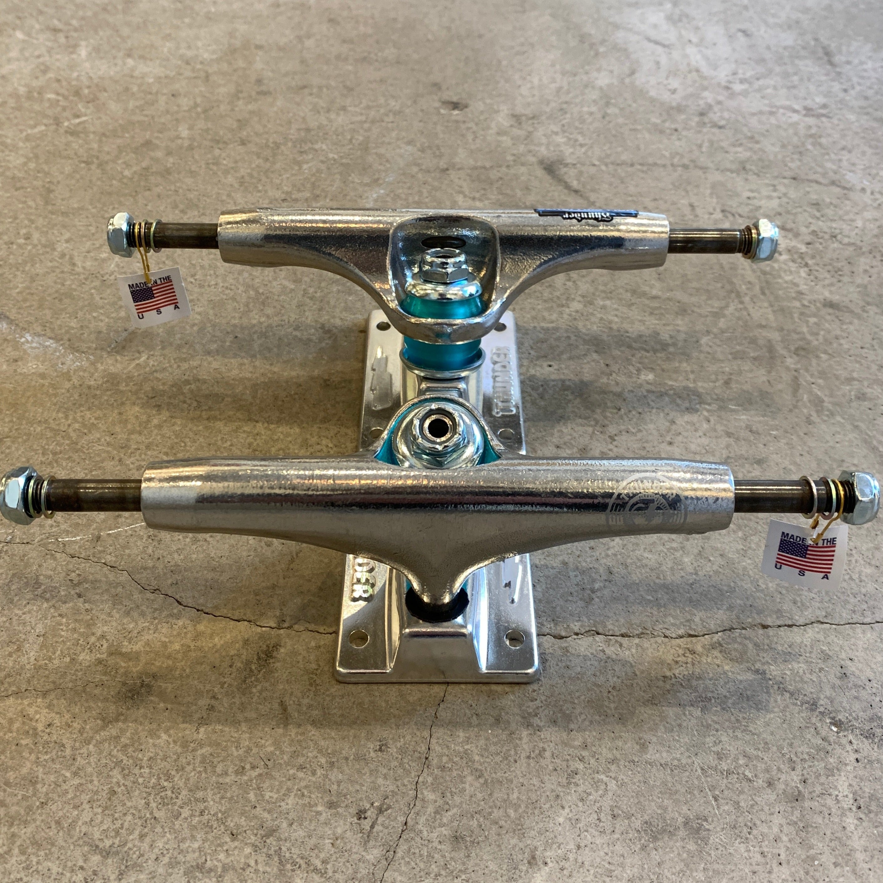 スケートボード THUNDER TRUCK HOLLOW LIGHTS 147 HI Amazon.com : Thunder Night Hollow Lights II Skateboard Truck