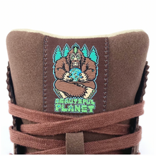 画像をギャラリービューアに読み込む, ご予約受付中[BEAUTIFUL PLANET] SCARED TRAIL - brown fake suede(2026年4月下旬～5月下旬頃発売予定)
