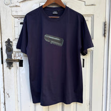 画像をギャラリービューアに読み込む, [UGLY WEAPON] CHECK ONE TWO TEE - NAVY

