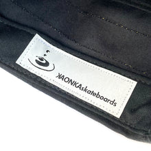 画像をギャラリービューアに読み込む, [KAONKA] BLACK LETTER EMBROIDERED CLASSIC CAP - BLACK/GOLD STITCH
