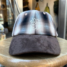画像をギャラリービューアに読み込む, [VICTORIA.HK] PLAID QH LOGO CAP - BROWN

