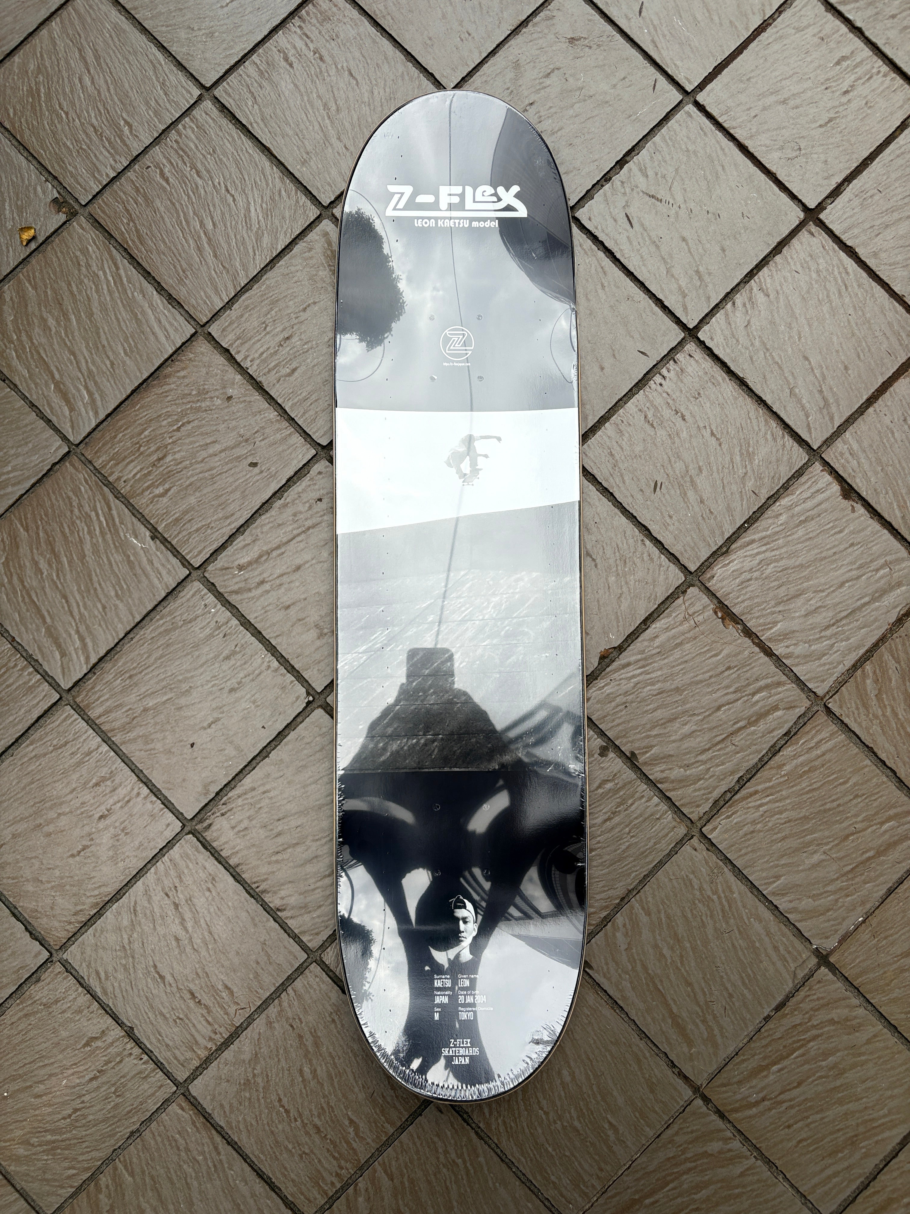 スケボー Z-Flex LEON KAETSU デッキテープ&ステッカー付き Z-FLEX] LEON KAETSU Signature Model - 8.25” – RIVERBIRCH