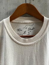画像をギャラリービューアに読み込む, [RIVERBIRCH]&nbsp;“DAISUKE MURAI” T-Shirts - IVORY
