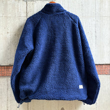 画像をギャラリービューアに読み込む, [COLOR COMMUNICATIONS] JACKET / DRIP EMB NYLON BOA REVERSIBLE - NAVY
