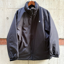 画像をギャラリービューアに読み込む, [COLOR COMMUNICATIONS] JACKET / DRIP EMB STAND COLLAR - BLACK
