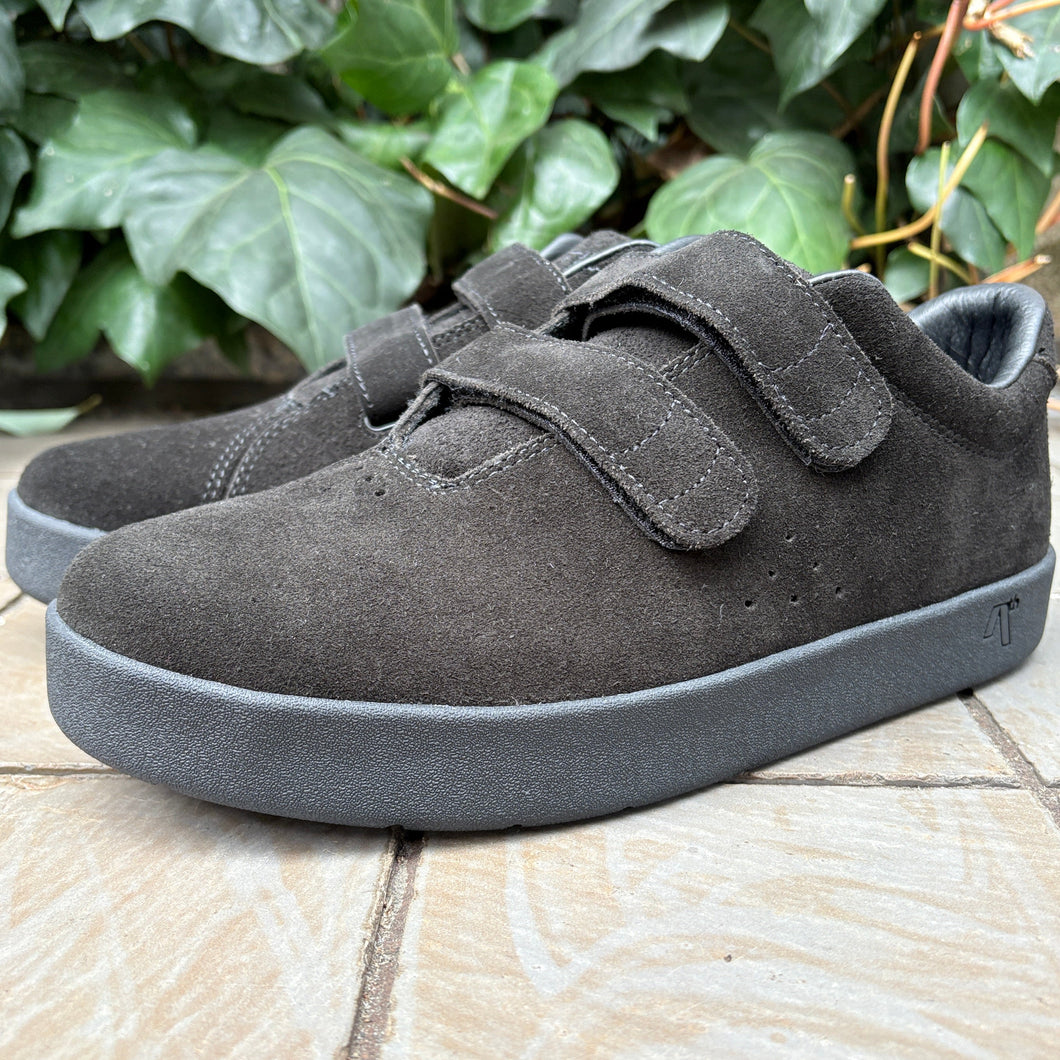 AREth] I velcro - All Black – RIVERBIRCH SKATESHOP