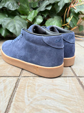 画像をギャラリービューアに読み込む, [AREth] II - Navy Gum
