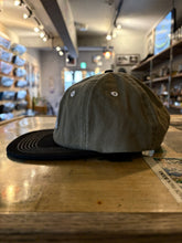 画像をギャラリービューアに読み込む, [THEORIES] Scribble Herringbone Strapback Hat - Olive

