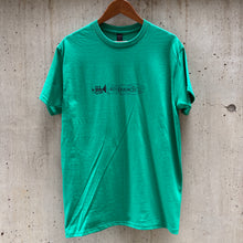 画像をギャラリービューアに読み込む, [RIVERBIRCH] TRUMPET TEE - KELLY GRN / BLACK
