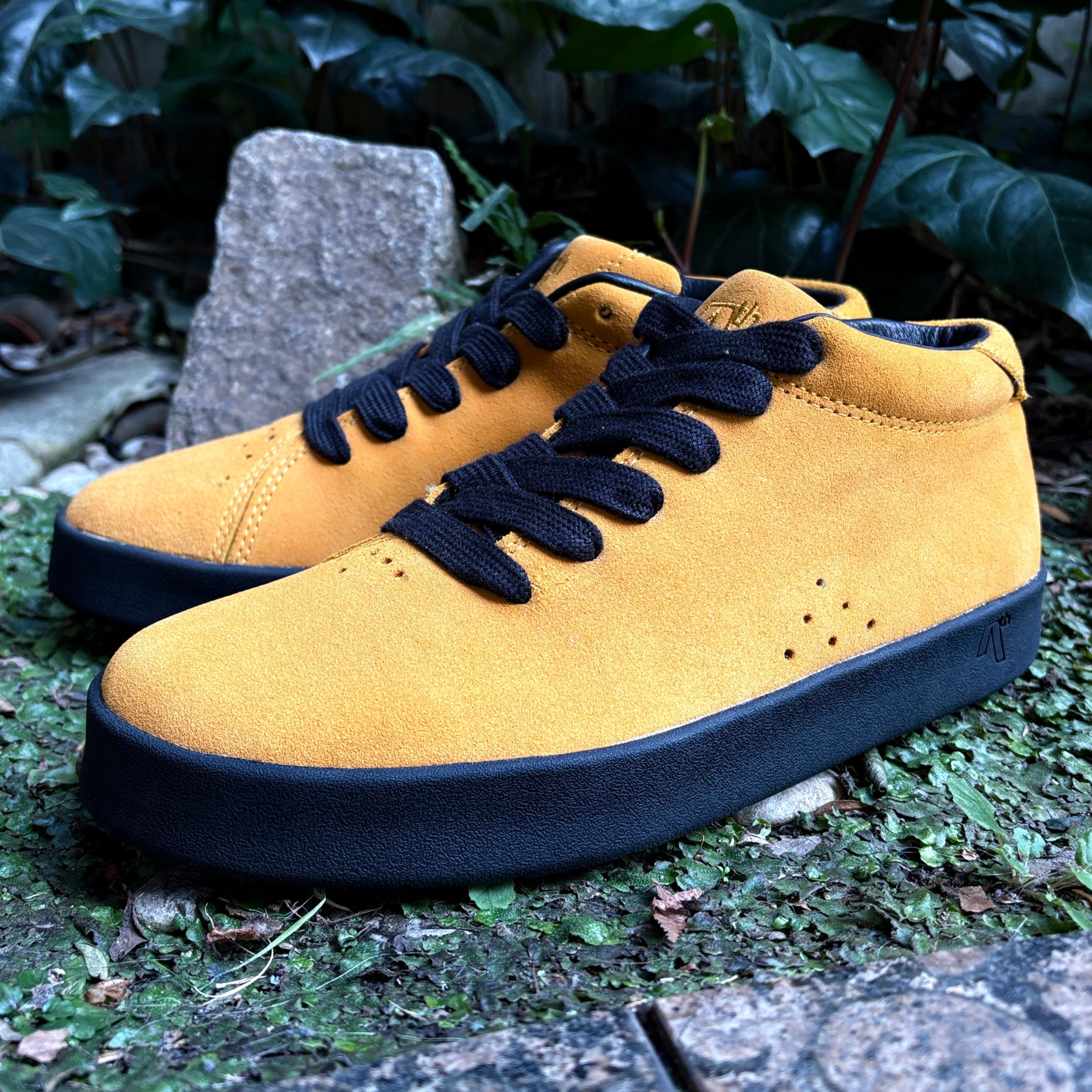 AREth – RIVERBIRCH SKATESHOP