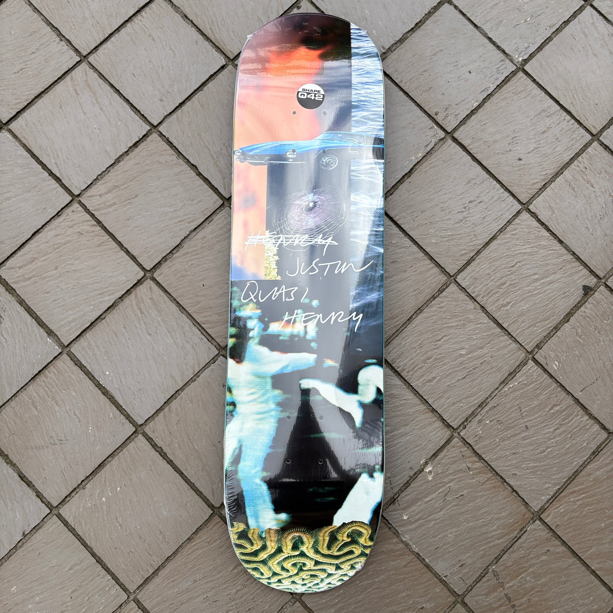 QUASI] Henry 'Autobahn' - 8.25” x 31.75” – RIVERBIRCH SKATESHOP