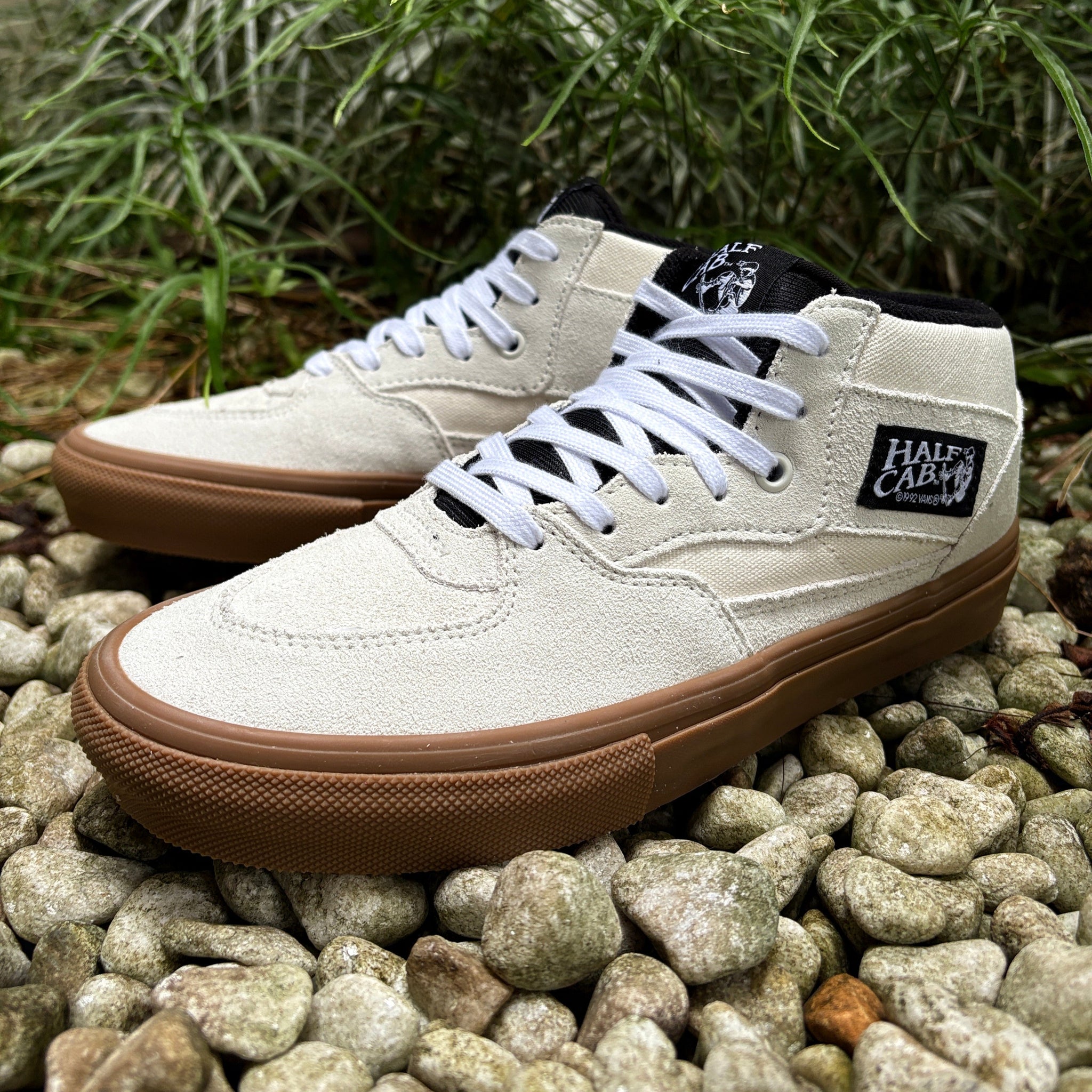 VANS] SKATE HALF CAB - antique white/gum – RIVERBIRCH SKATESHOP