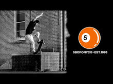 ギャラリービューア[5BORO NYC]&nbsp;Keith Hardy MODEL Demon Cat - 8.0” x 32”に読み込んでビデオを見る
